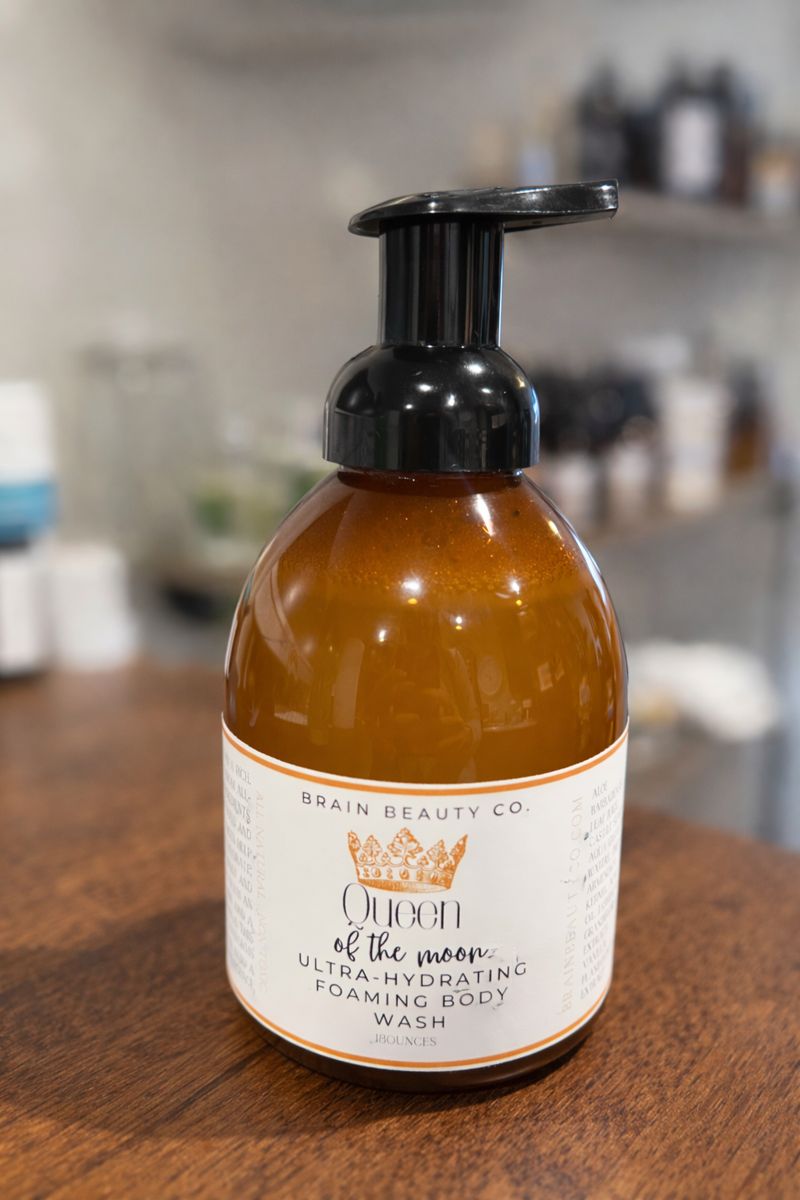 Queen of the Moon Foaming Body Wash